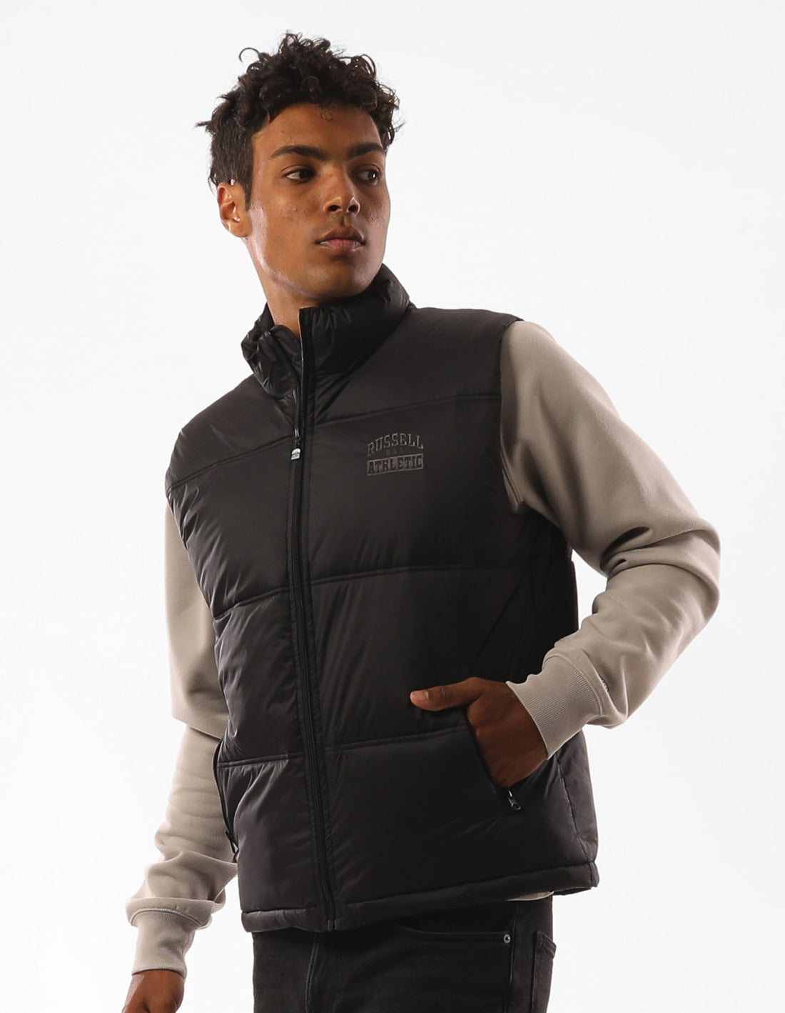 Geaca Puffer Russell Athletic Kennedy Vest Barbati Negrii | 09468-JKFO